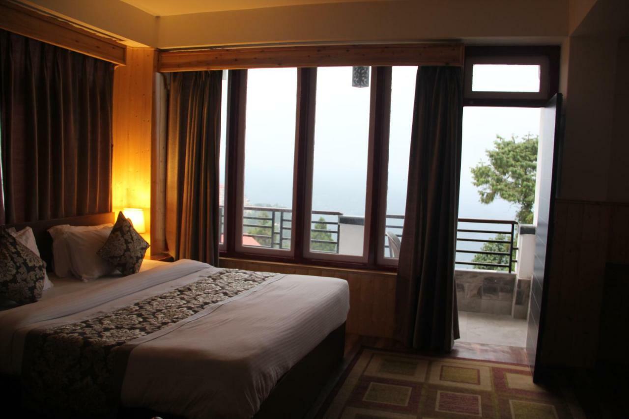 Bluben Alpine Hotell Pelling Eksteriør bilde