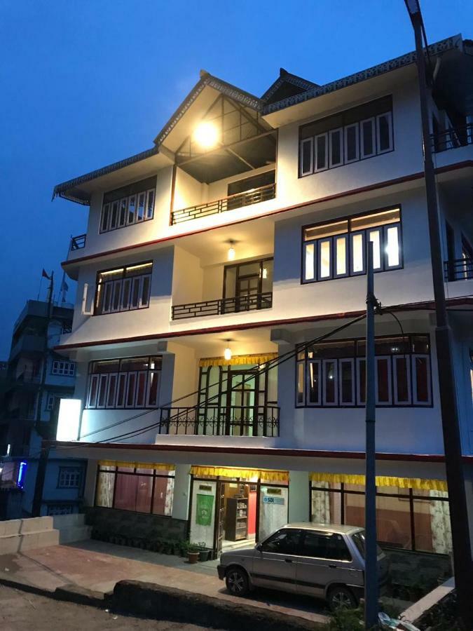 Bluben Alpine Hotell Pelling Eksteriør bilde
