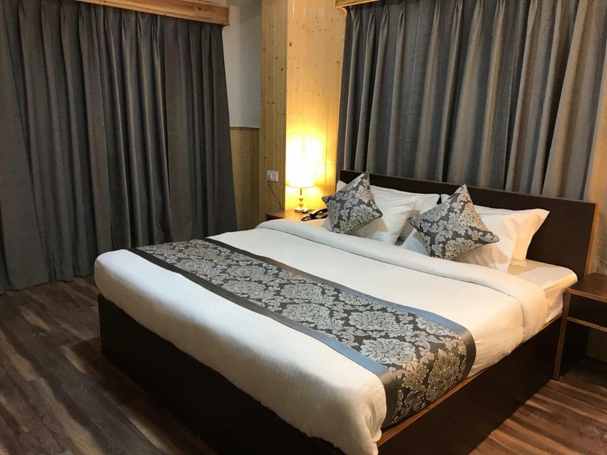 Bluben Alpine Hotell Pelling Eksteriør bilde